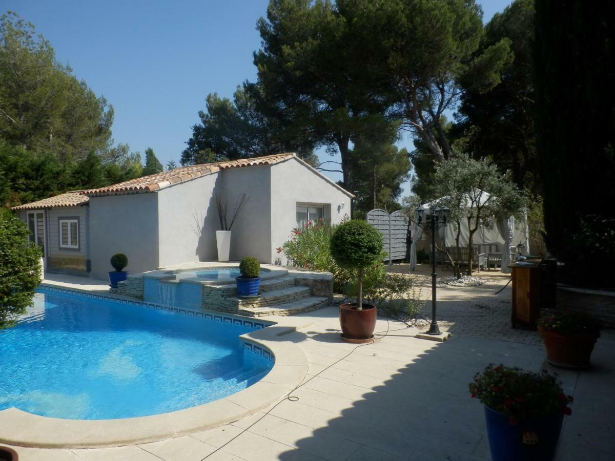 Gite Le City En Provence 朗贝斯克 外观 照片